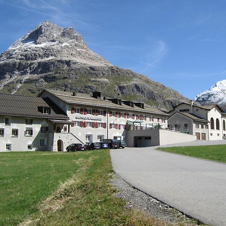 פונטרסינה Gasthaus & Hotel Berninahaus מראה חיצוני תמונה