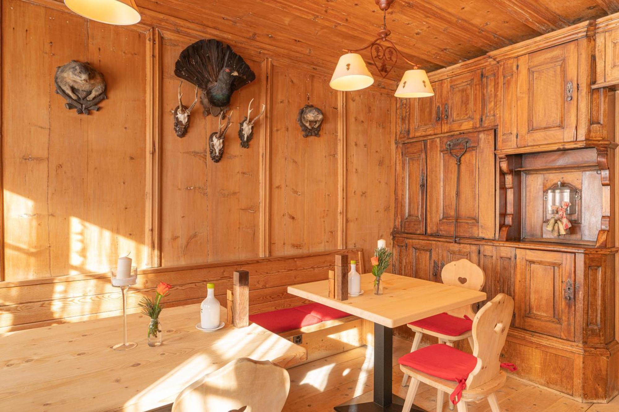 פונטרסינה Gasthaus & Hotel Berninahaus מראה חיצוני תמונה