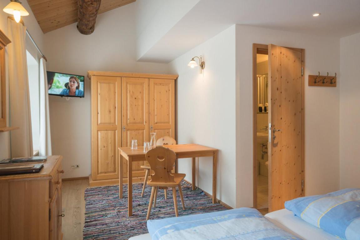 פונטרסינה Gasthaus & Hotel Berninahaus מראה חיצוני תמונה