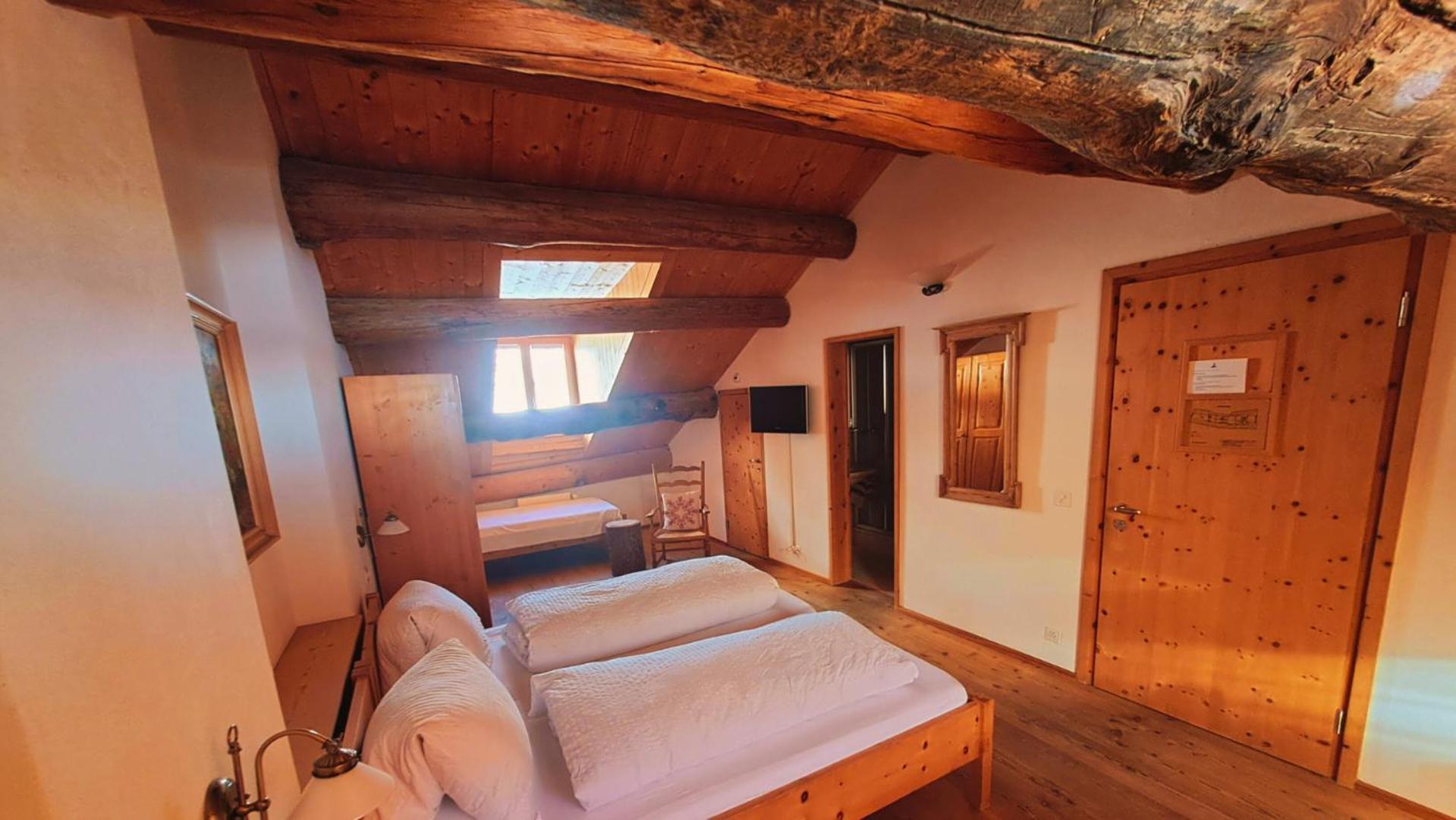 פונטרסינה Gasthaus & Hotel Berninahaus חדר תמונה